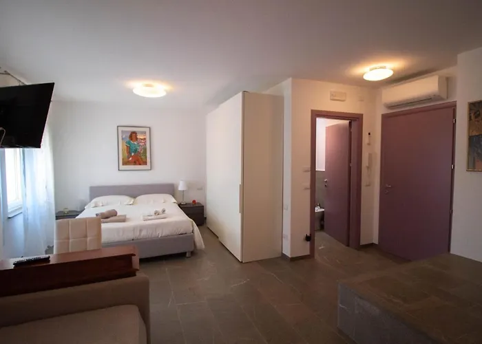 Bed Adelaide ゲストハウス 4*